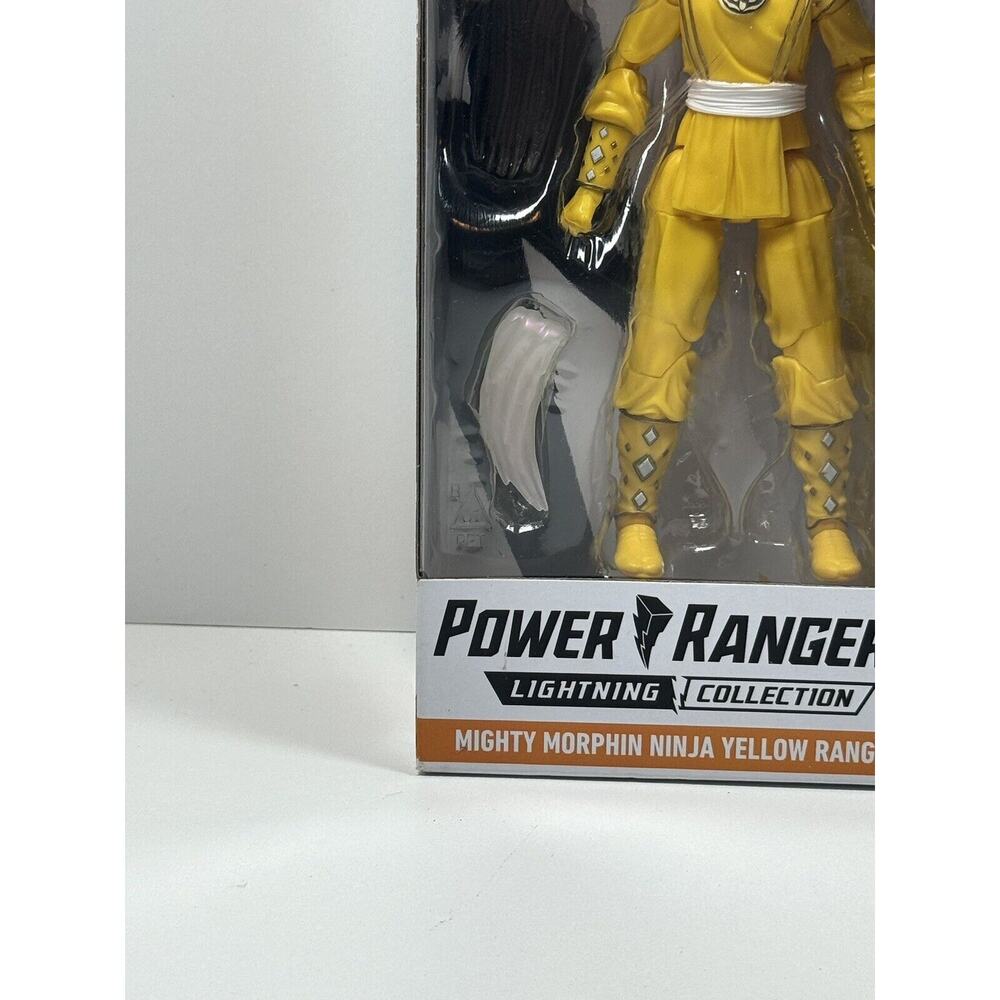 Hasbro Power Rangers Yellow Ranger Lighting Collection - Picture 5 of 12